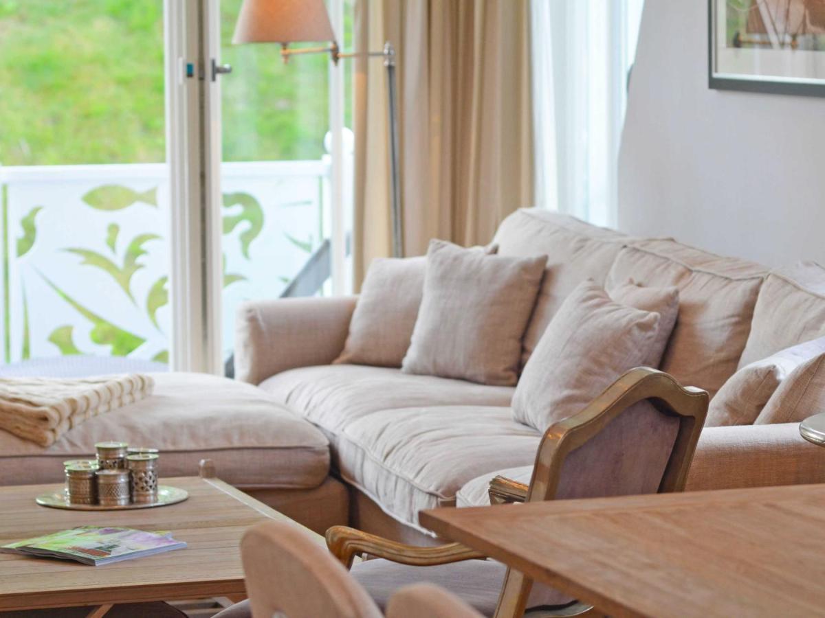 Villa "Johanna" Sellin - Wg13 Mit Kamin Und Zwei Balkonen Luaran gambar