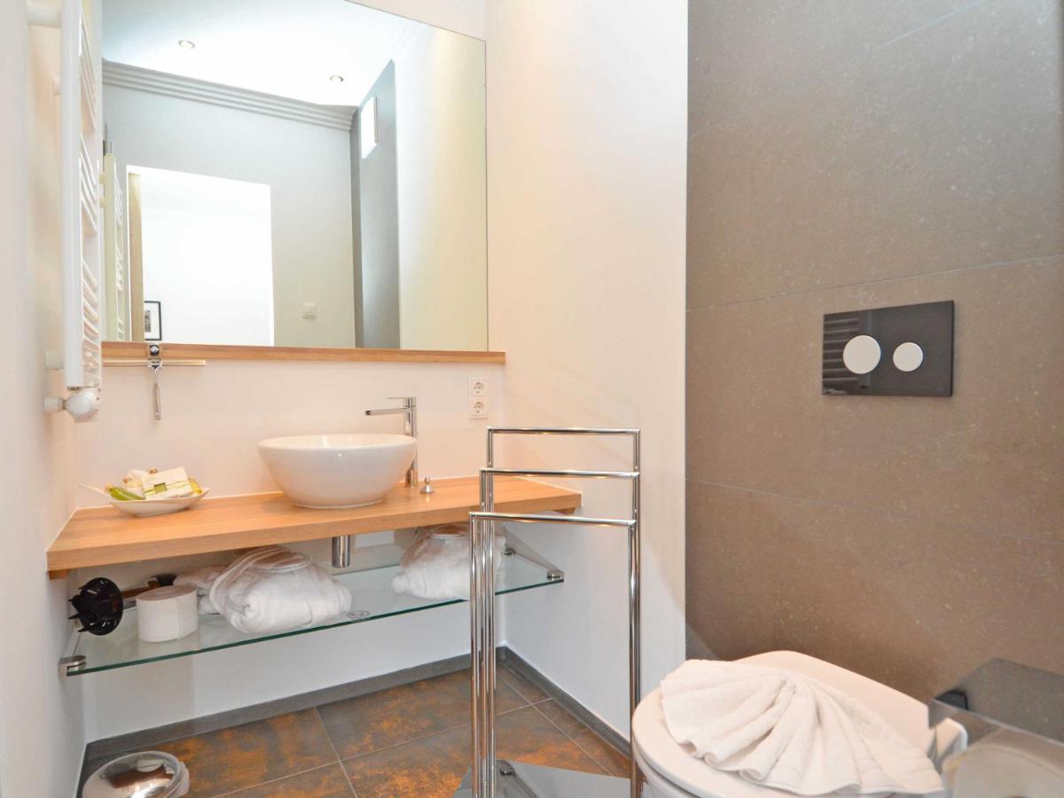 Villa "Johanna" Sellin - Wg13 Mit Kamin Und Zwei Balkonen Luaran gambar