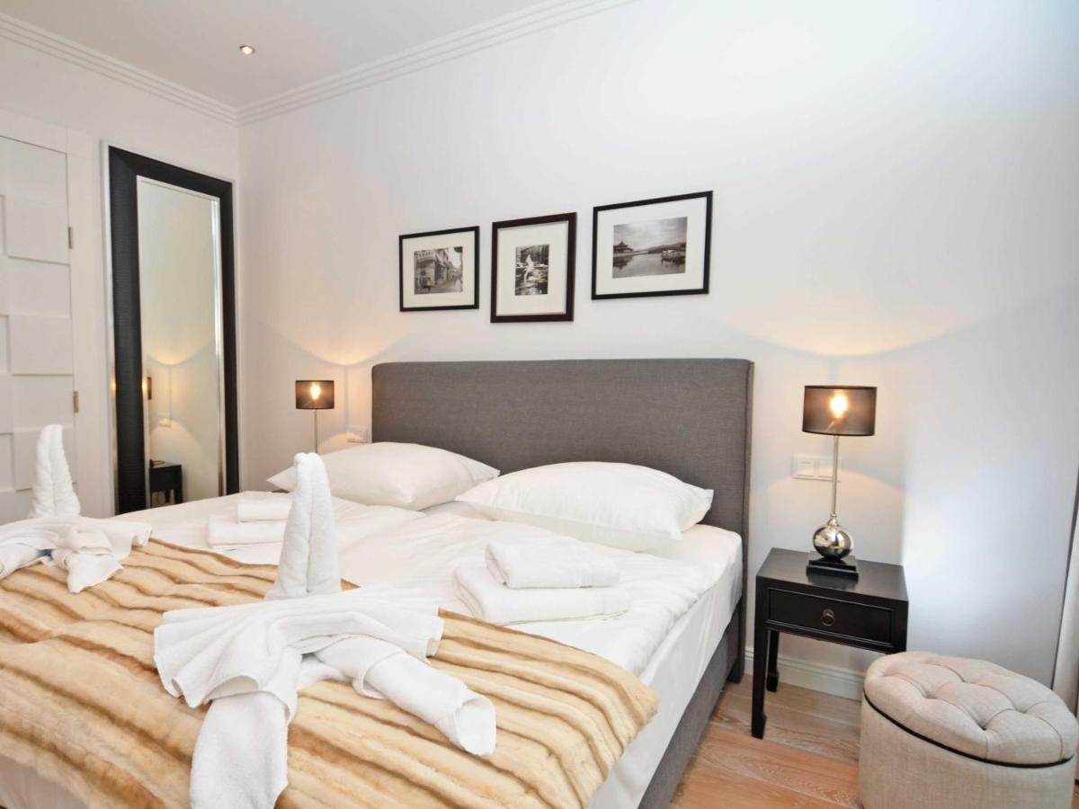 Villa "Johanna" Sellin - Wg13 Mit Kamin Und Zwei Balkonen Luaran gambar